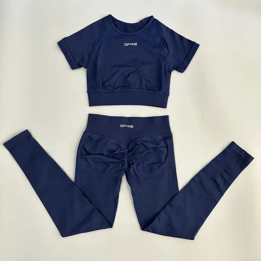 2-Piece Yoga Outfit Fitness Apparel Set for Women